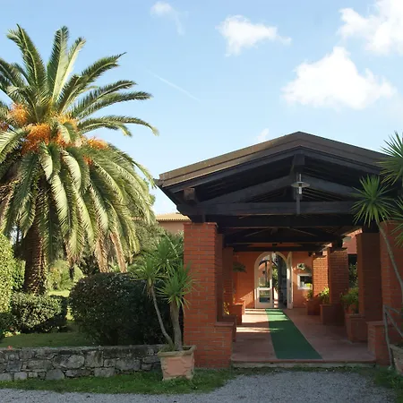 Hotel Residence Villa San Giovanni-3